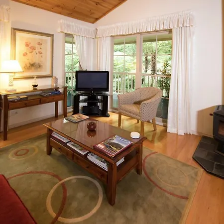 Myers Creek Cascades Luxury Cottages Healesville Exterior photo