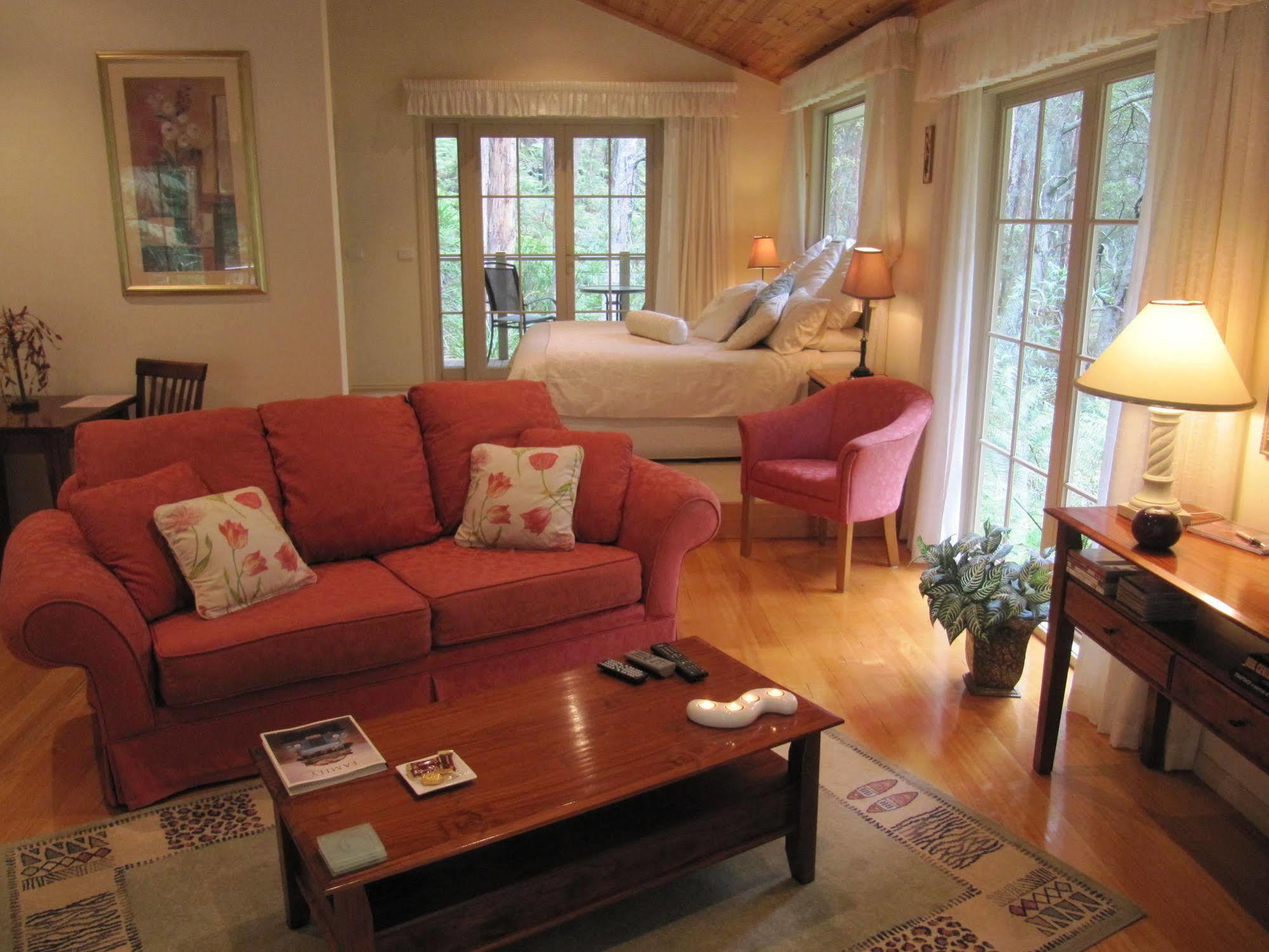 Myers Creek Cascades Luxury * Healesville